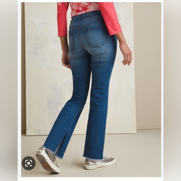 NWT Chico's pull on slim boot jeans size 1 (8R) - Picture 2 of 4